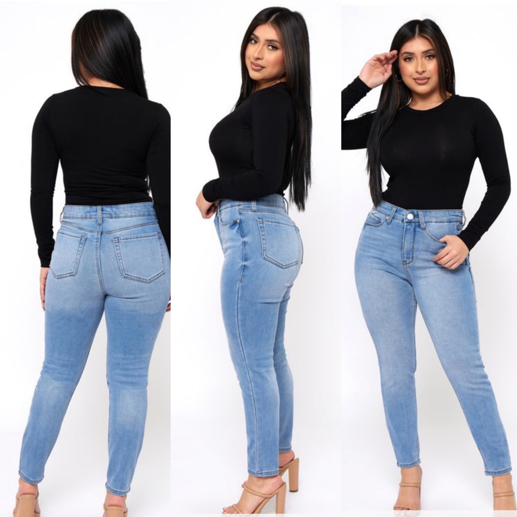 Light wash denim jeans  image 1