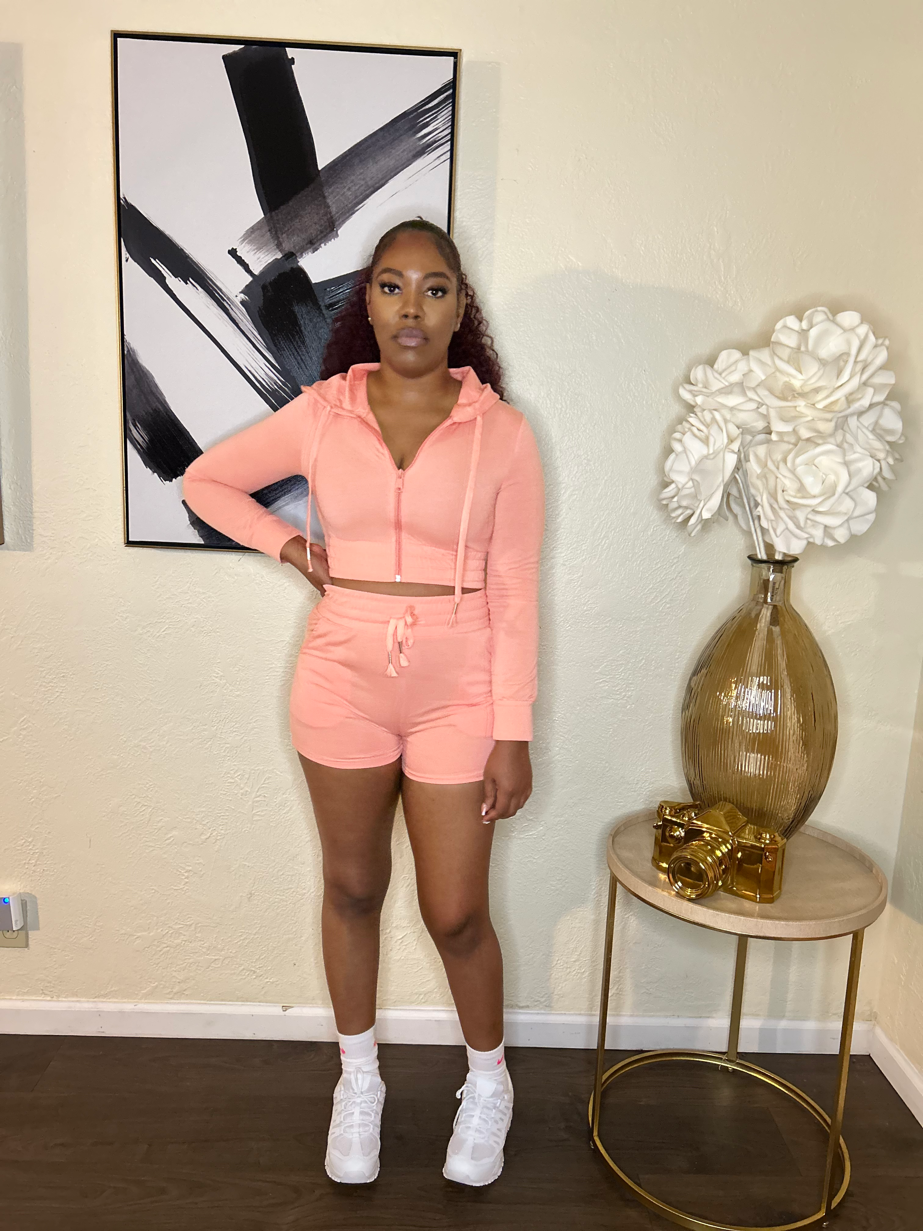 Cutie on chill set image 0