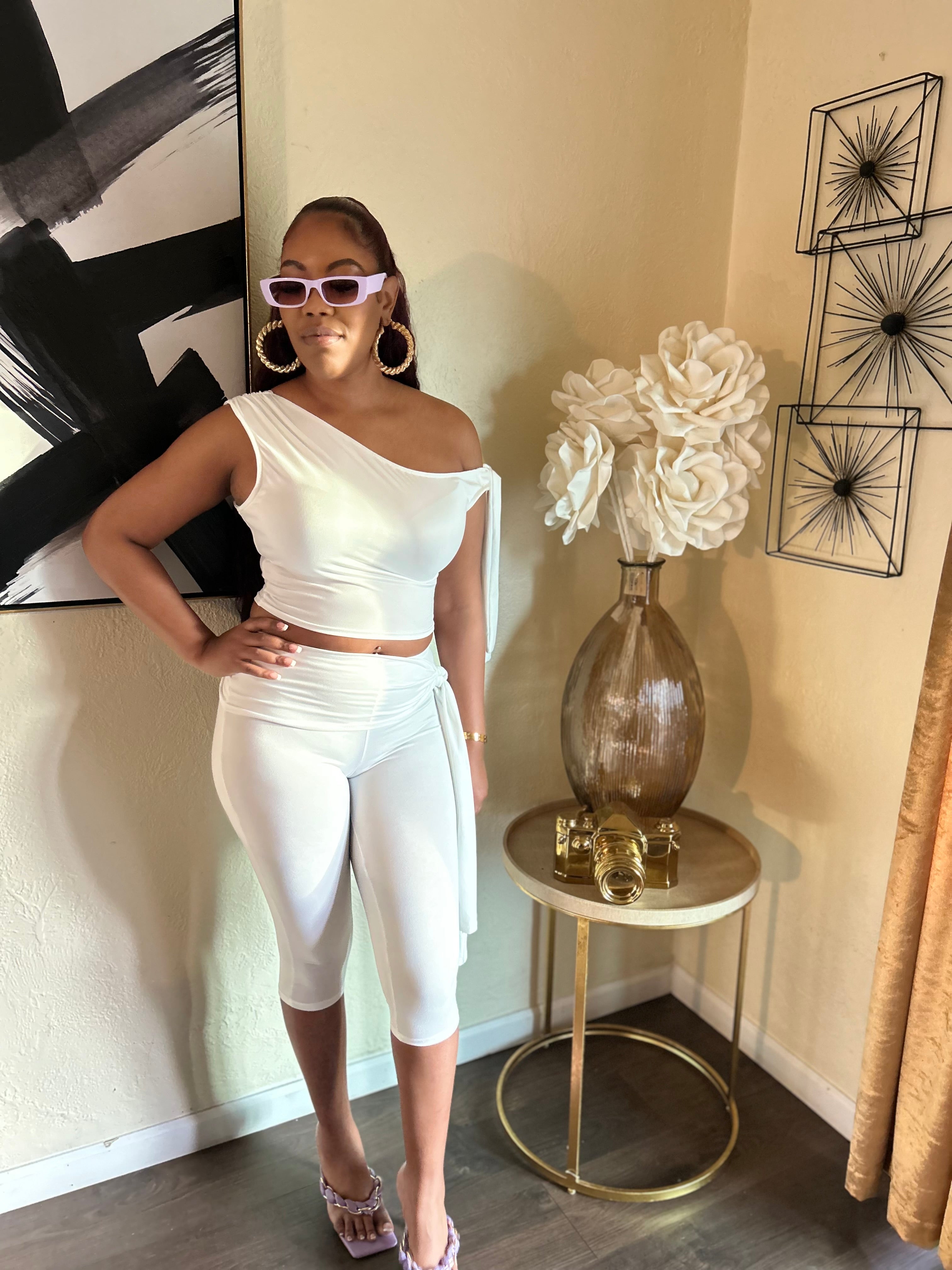Sassy capris set