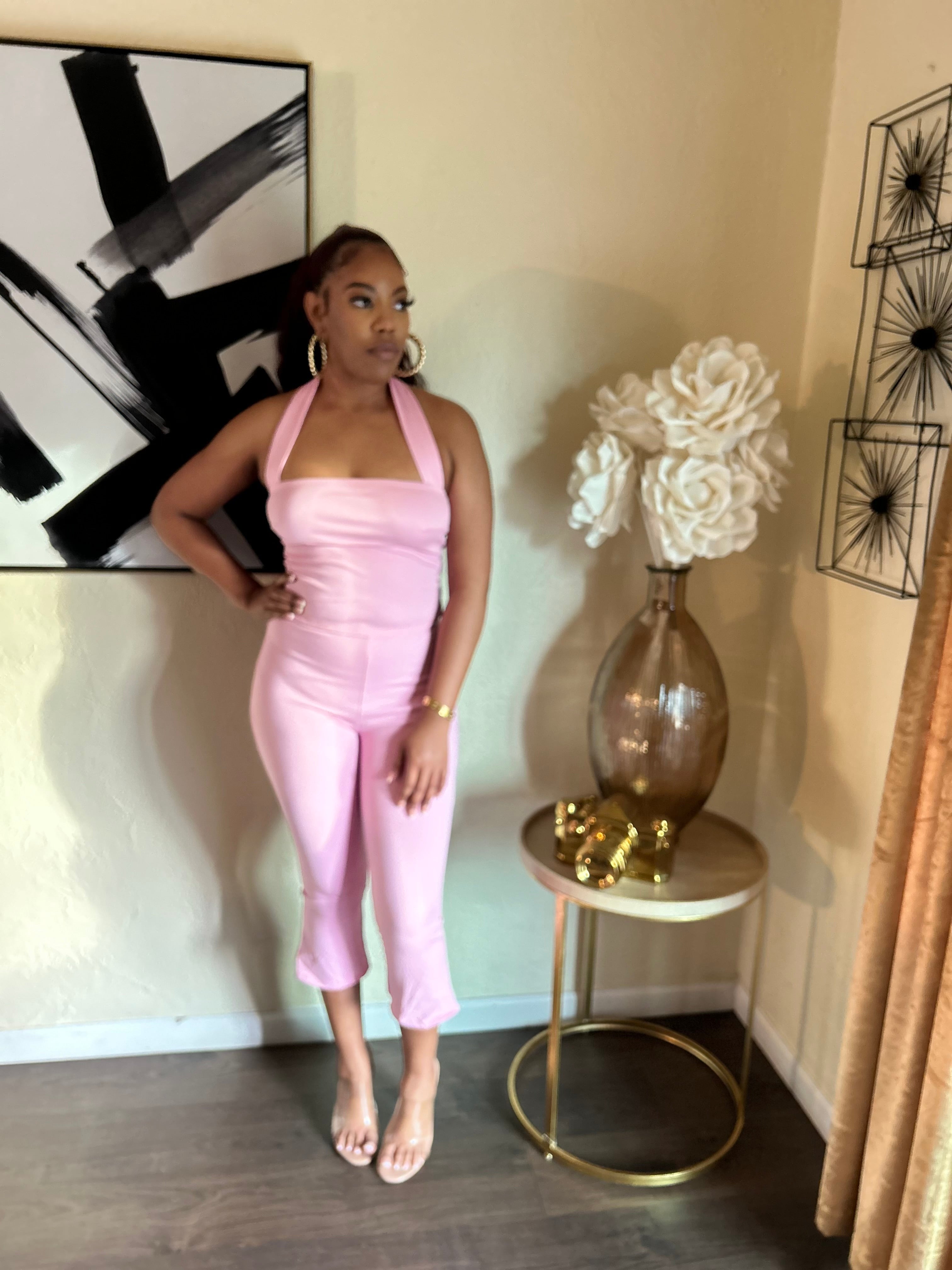 Pink back-out capris set