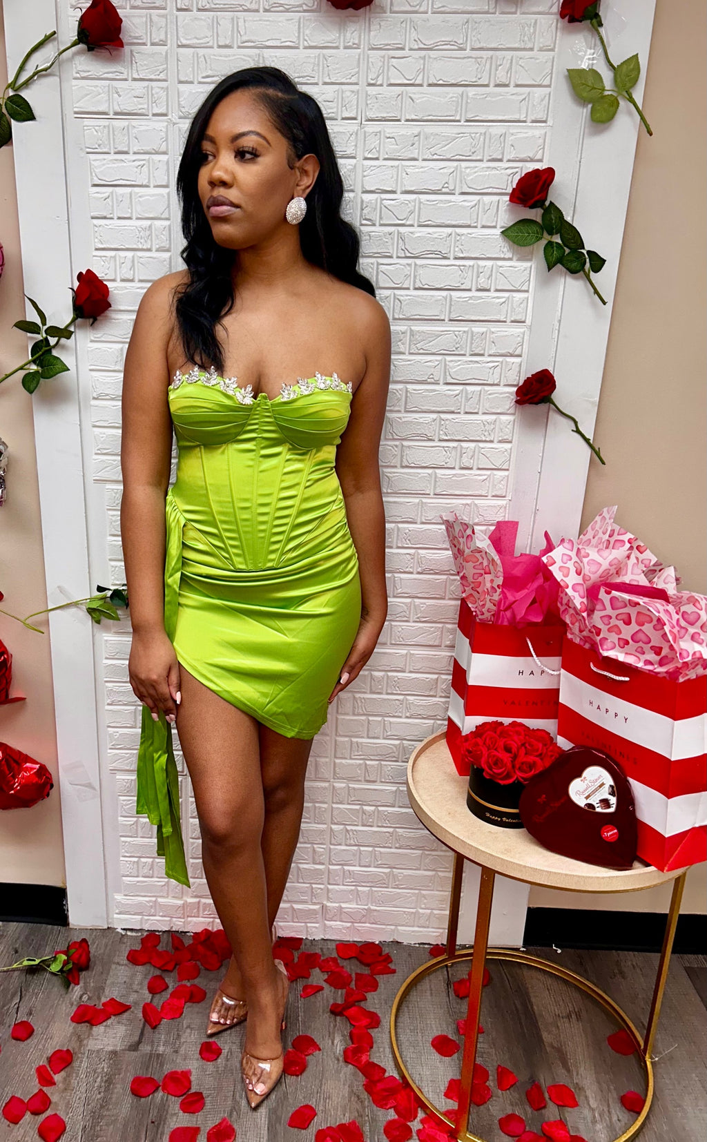 Her lime bday dress image 2