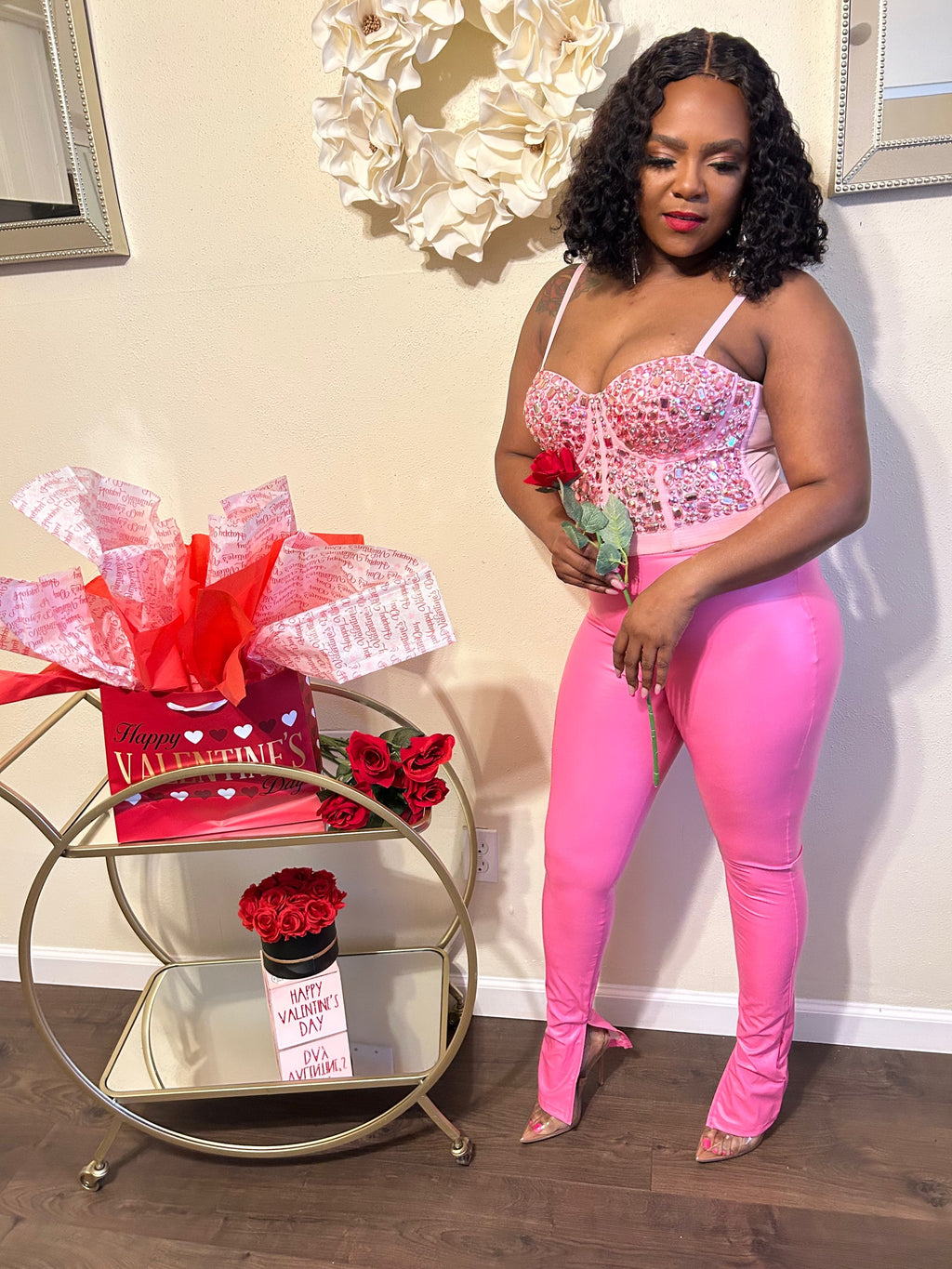 Her love bustier  image 3